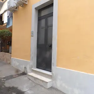 Via Umberto 477 50 Metri Dal Mare Roccalumera